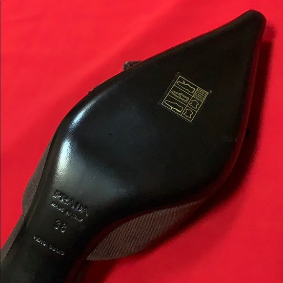 Prada backless heels. Size 38. New condition!! - Picture 9 of 10